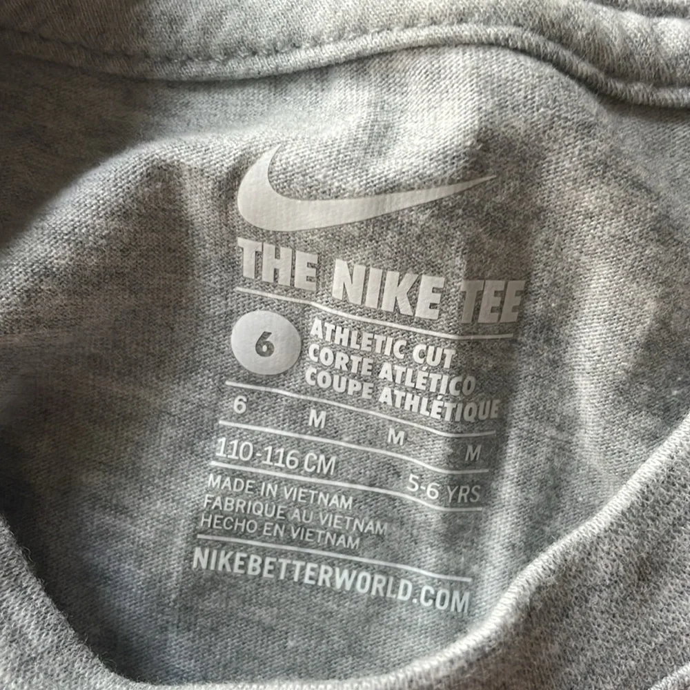 Nike baseball tank size 6